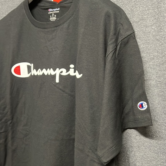 💥3/$15💥NWT - Champion Men’s Short Sleeve Logo Tee Shirt in Black - XL - Picture 8 of 12